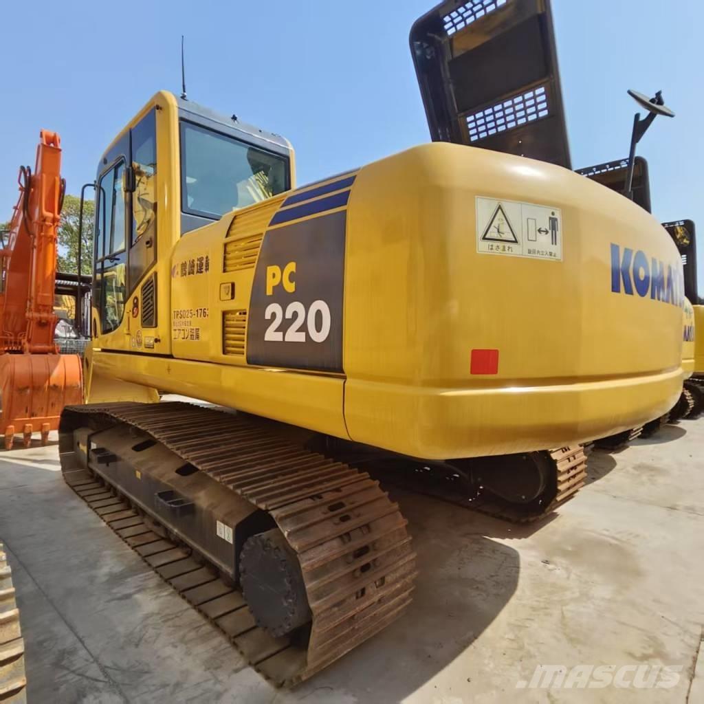 Komatsu PC 220-8 Excavadoras de cadenas