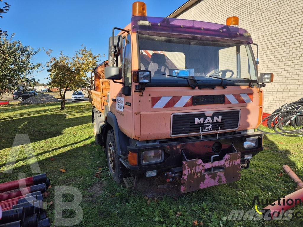 MAN L27 Camiones bañeras basculantes o volquetes