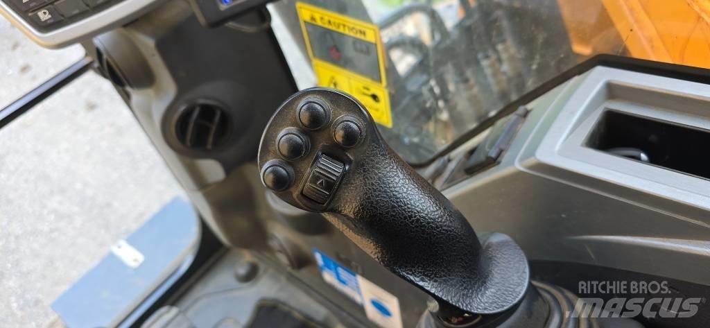 Hyundai HX 145 LCR Excavadoras de cadenas