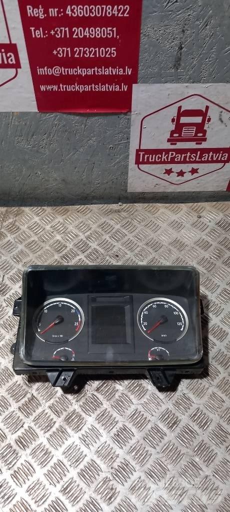 Scania R 440    2052210 Cabinas e interior