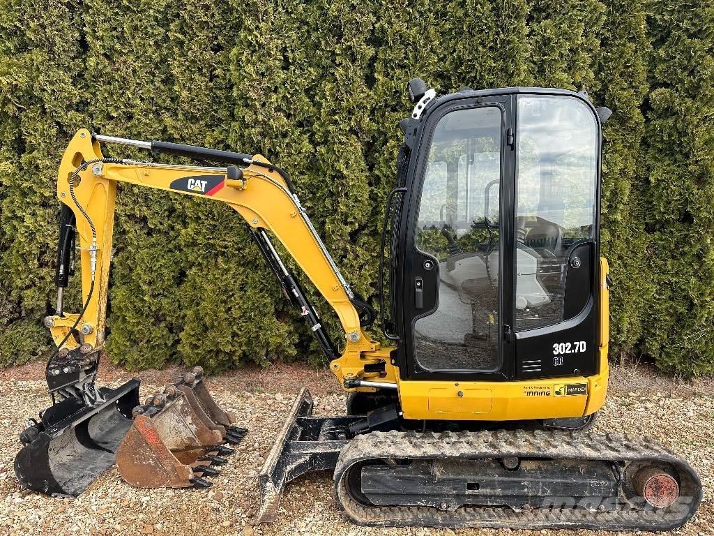 CAT 302.7 D CR Mini excavadoras < 7t