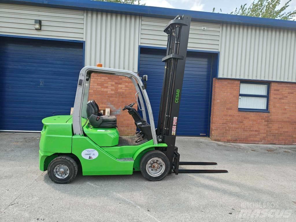 Cesab M 325 Carretillas diesel