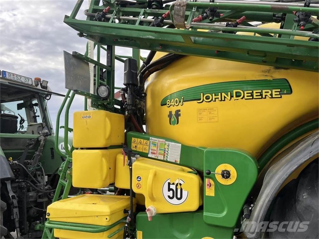 John Deere 840 TF Pulverizadores arrastrados