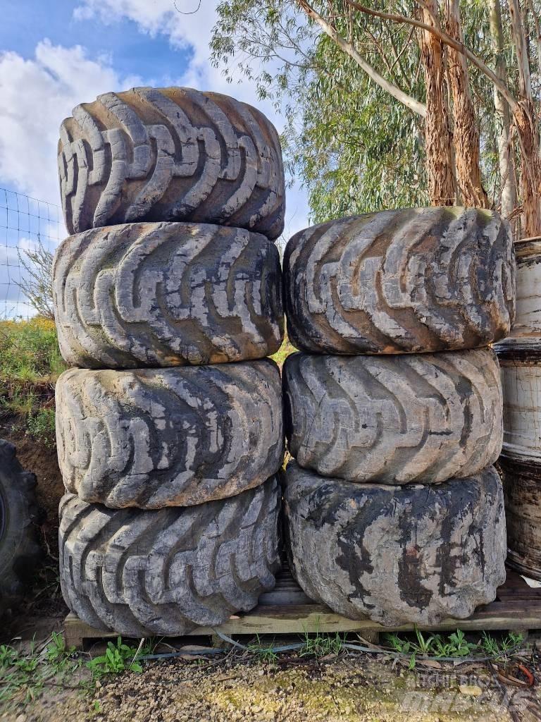 Nokian 710/45 26.5 Neumáticos, ruedas y llantas
