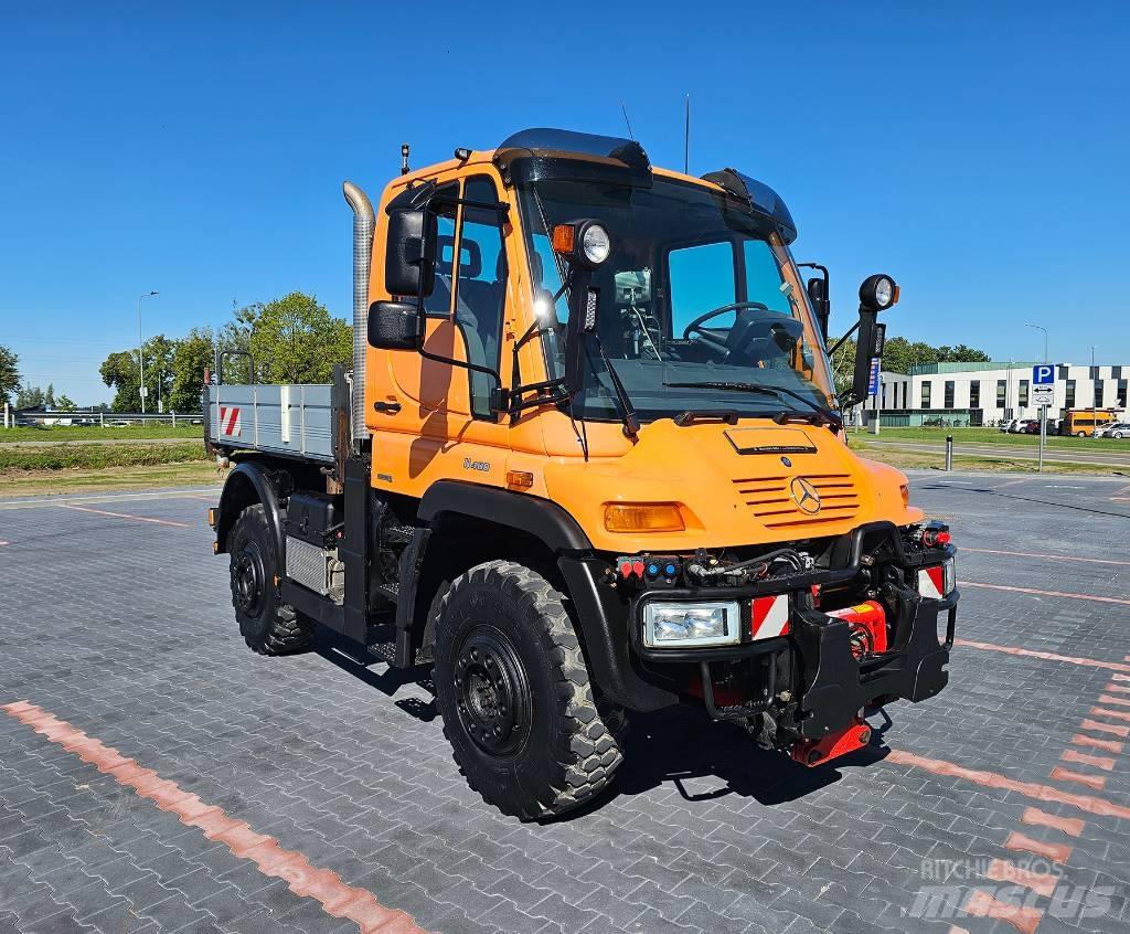 Unimog U400 Camiones portacubetas