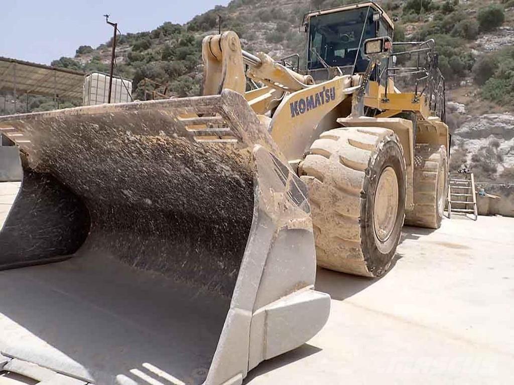 Komatsu WA600-8EO Cargadoras sobre ruedas