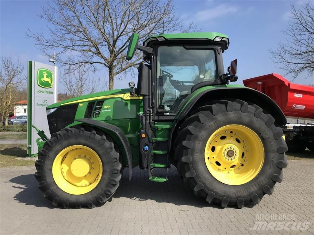 John Deere 7R 330 Tractores