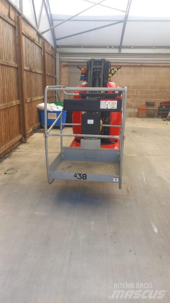 Manitou 100 VJR Ascensores de personal y montacargas de acceso