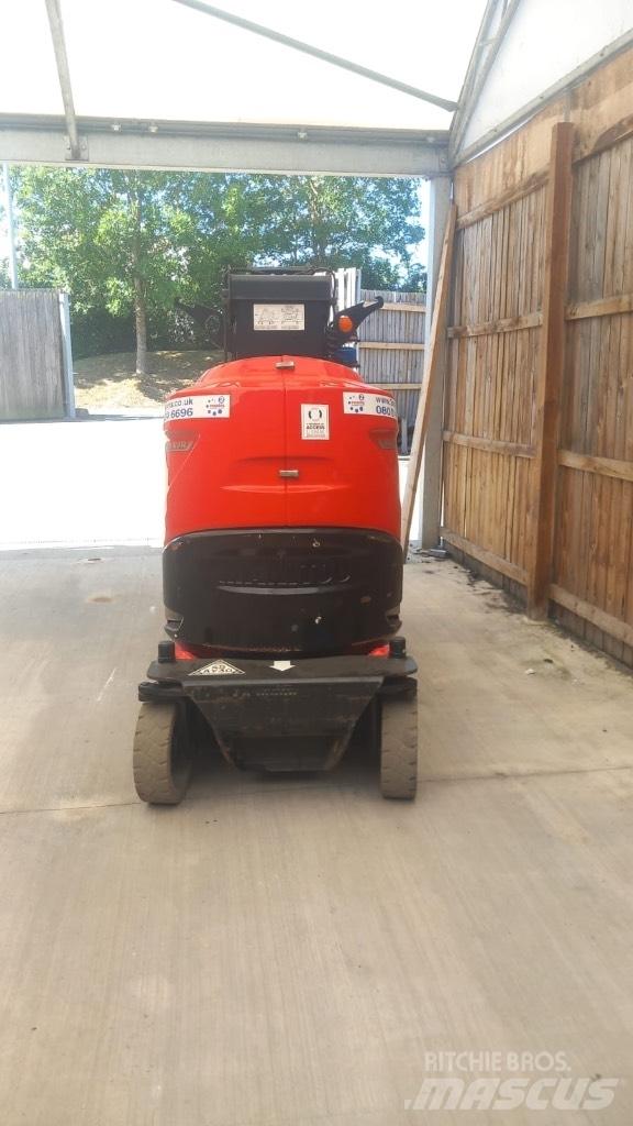 Manitou 100 VJR Ascensores de personal y montacargas de acceso