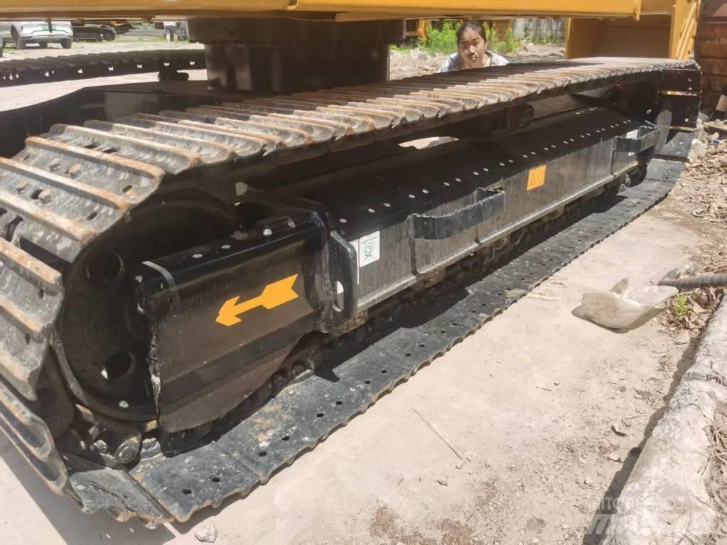 CAT 310 Excavadoras de cadenas