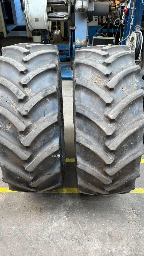 Mitas 440/65R28 Neumáticos, ruedas y llantas