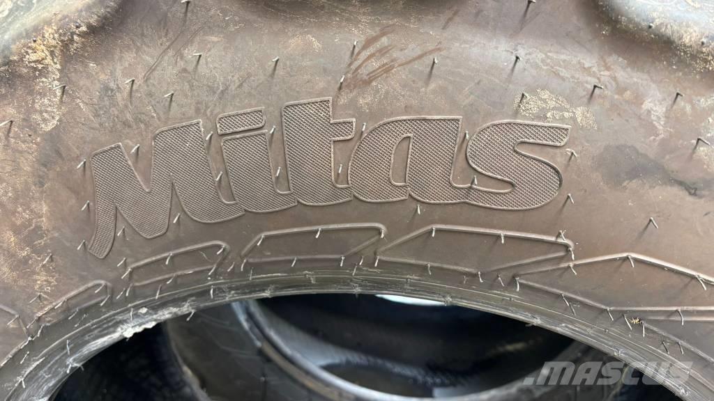 Mitas 440/65R28 Neumáticos, ruedas y llantas