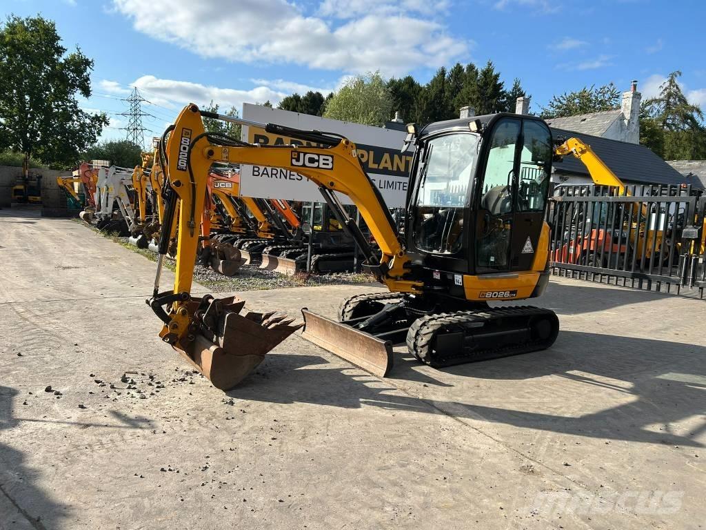 JCB 8026 CTS Mini excavadoras < 7t