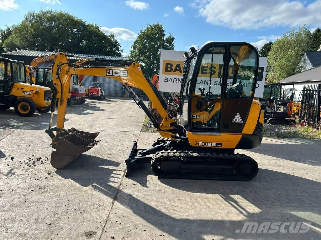JCB 8026 CTS Mini excavadoras < 7t