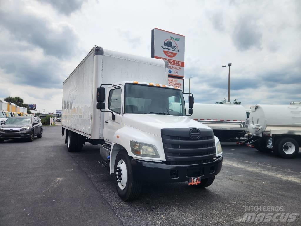 Hino 268 Camiones caja cerrada