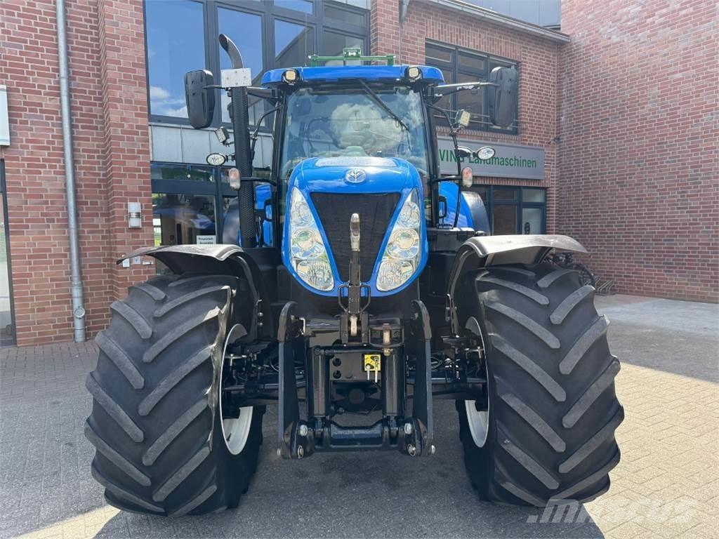 New Holland T7.220 Tractores