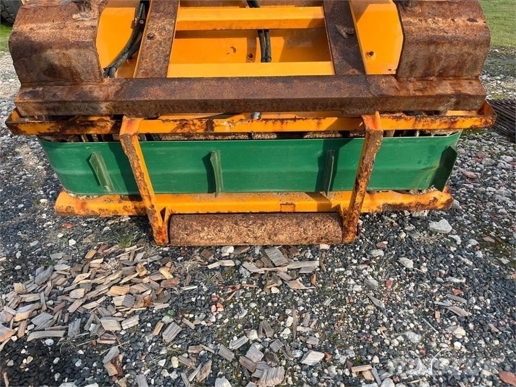 GiANT MVB-550-G Otros equipos para ganadería