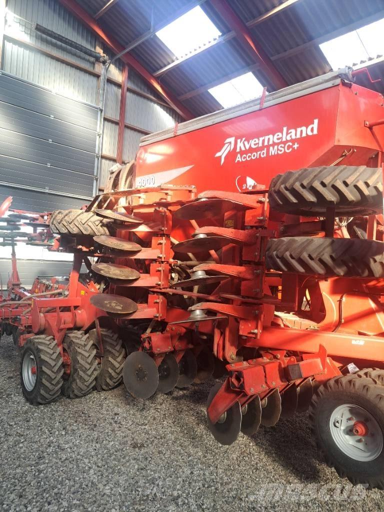  Såmaskine Kverneland Sembradoras combinadas