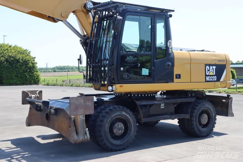 CAT M 322 D Excavadoras de ruedas