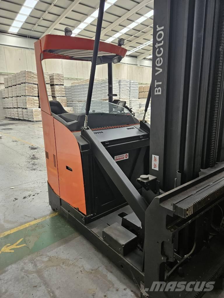 Toyota BT VRE150 Recogepedidos de gran altura