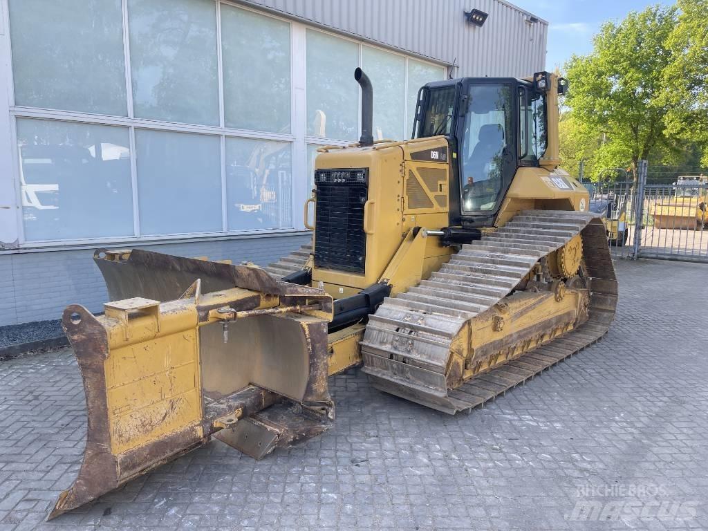 CAT D6N LGP Buldozer sobre oruga