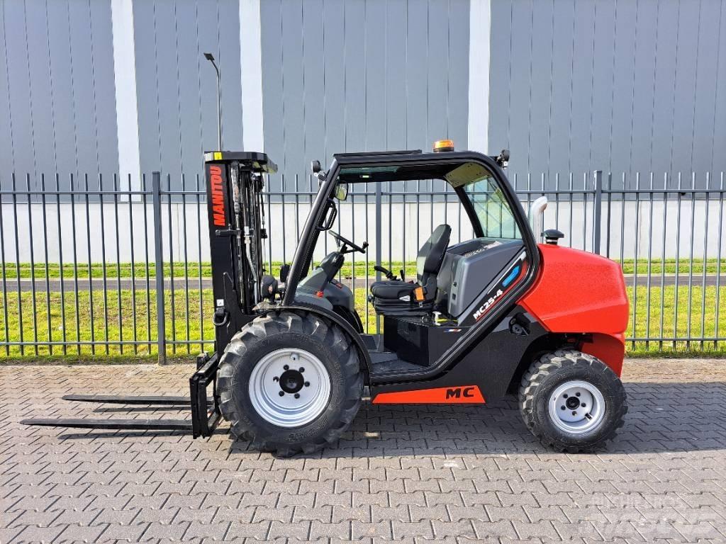 Manitou MC 25-4 Carretillas diesel