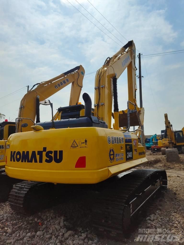 Komatsu PC 240 Excavadoras de cadenas