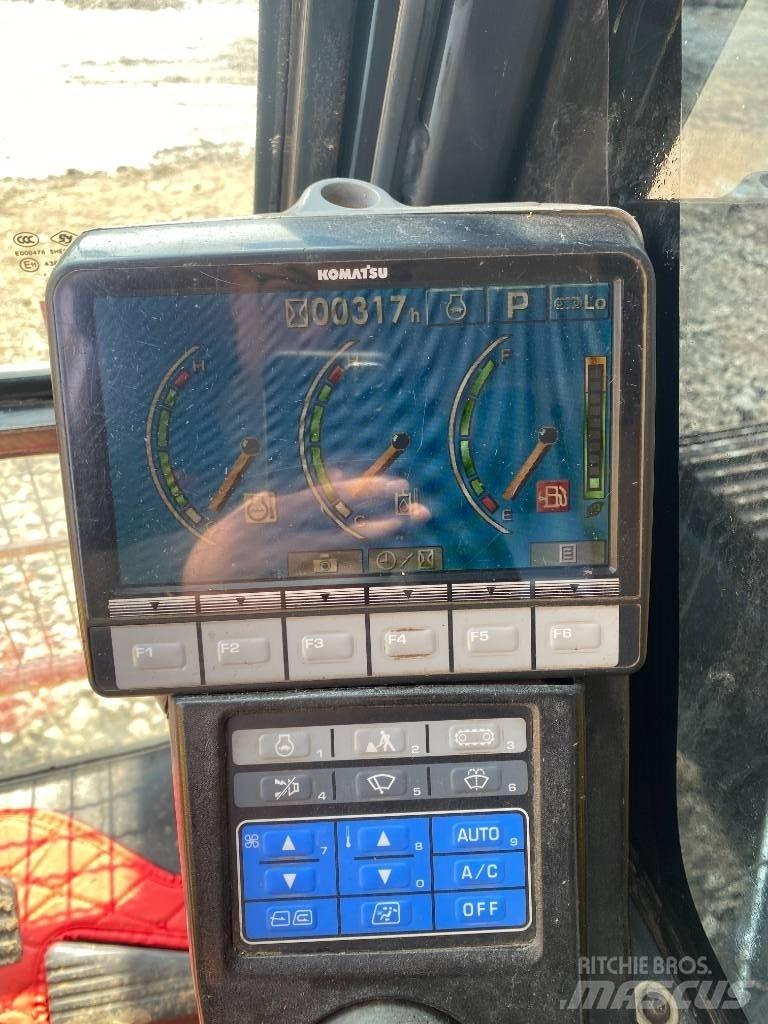 Komatsu PC 200-8 Excavadoras de cadenas
