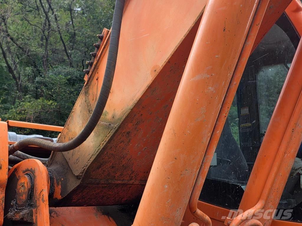 Doosan DX 220 LCA Excavadoras de cadenas