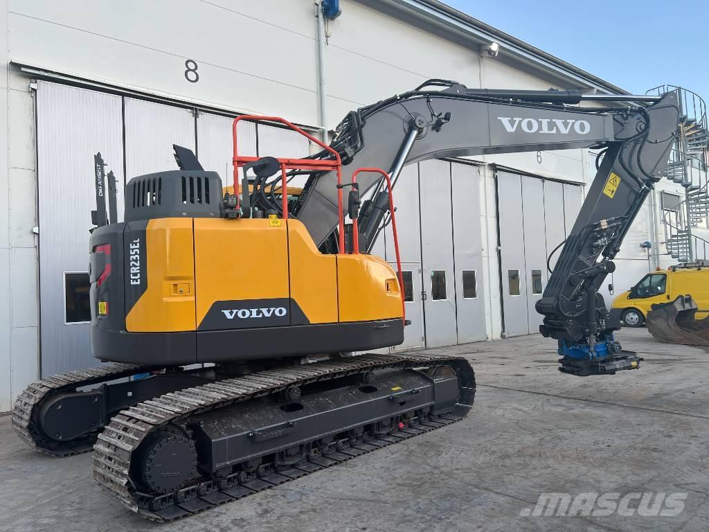 Volvo ECR 235 E Excavadoras de cadenas