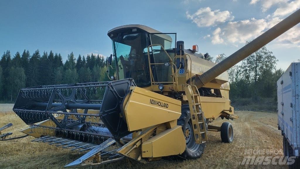 New Holland TC 54 Cosechadoras combinadas
