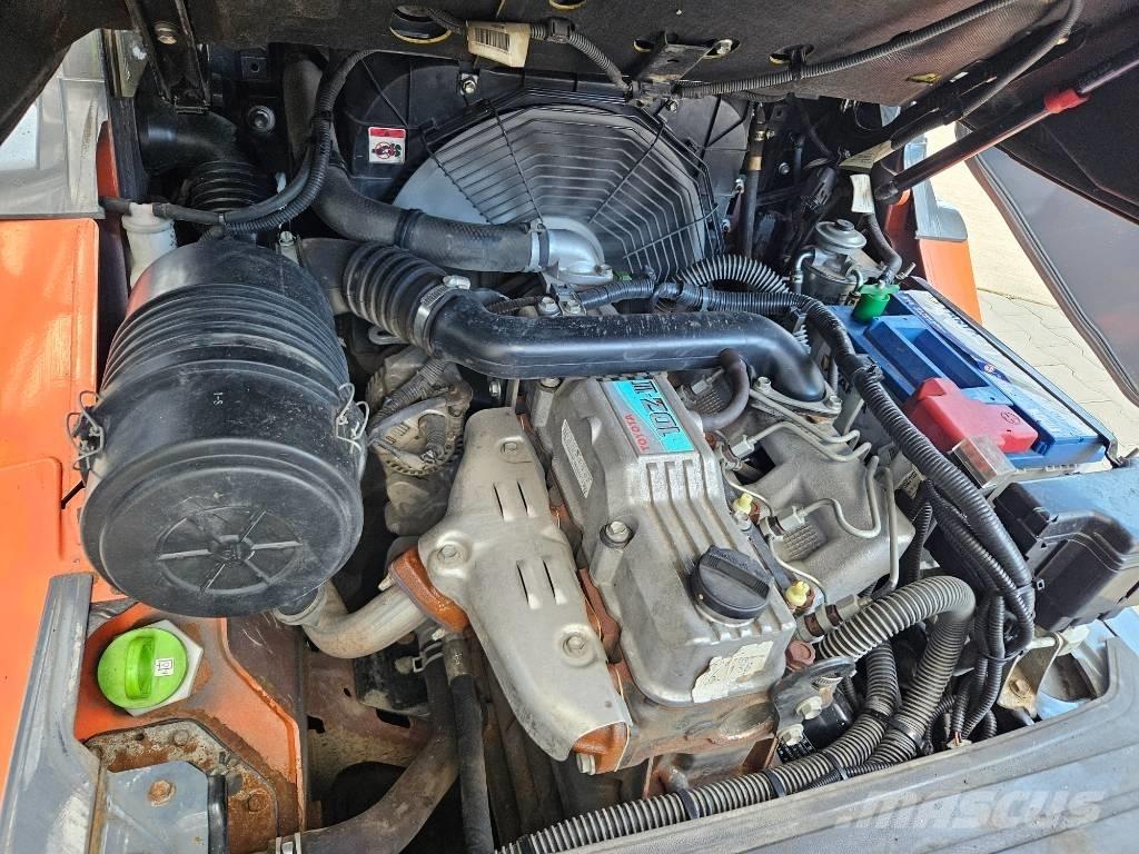 Toyota 8FDF25 Carretillas diesel