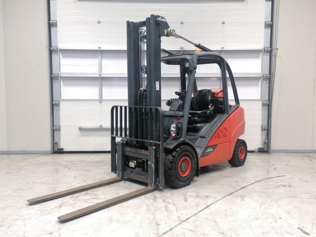 Linde H30T-02 Carretillas LPG