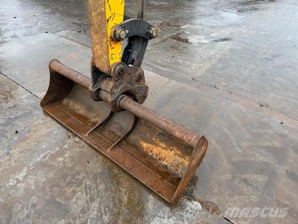 Bobcat E 50 EM Mini excavadoras < 7t
