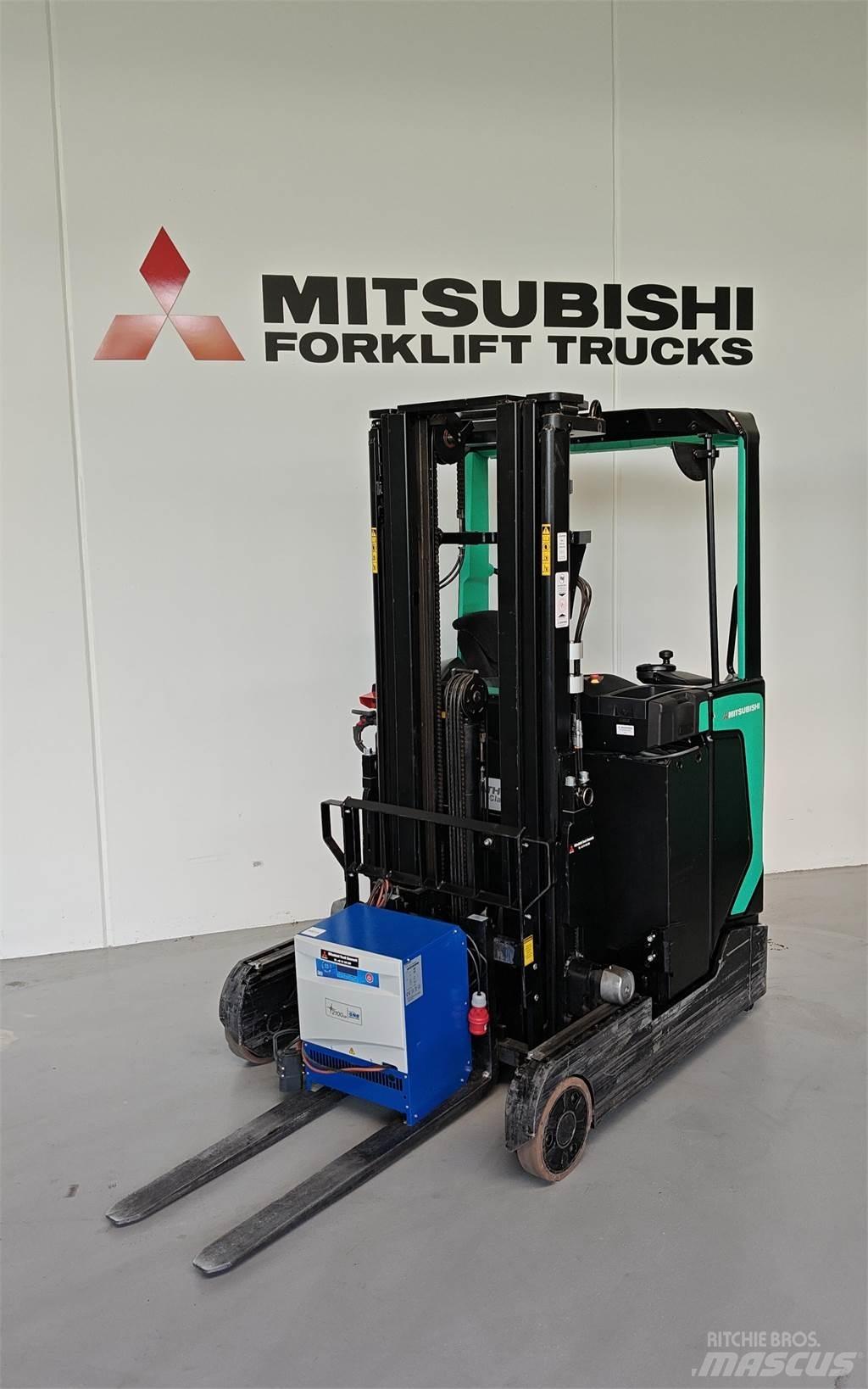 Mitsubishi RB14N2S Carretillas retráctiles