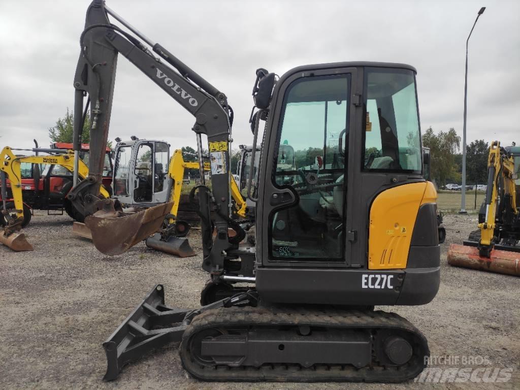 Volvo EC 27 C Mini excavadoras < 7t