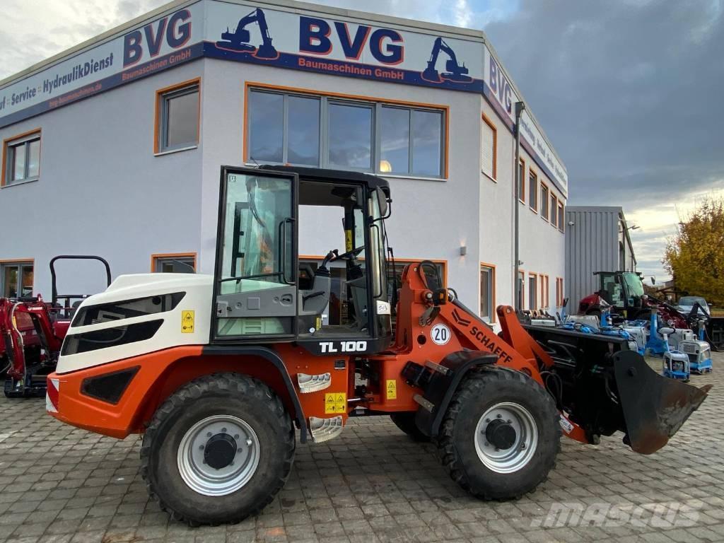 Yanmar V 100 Cargadoras sobre ruedas