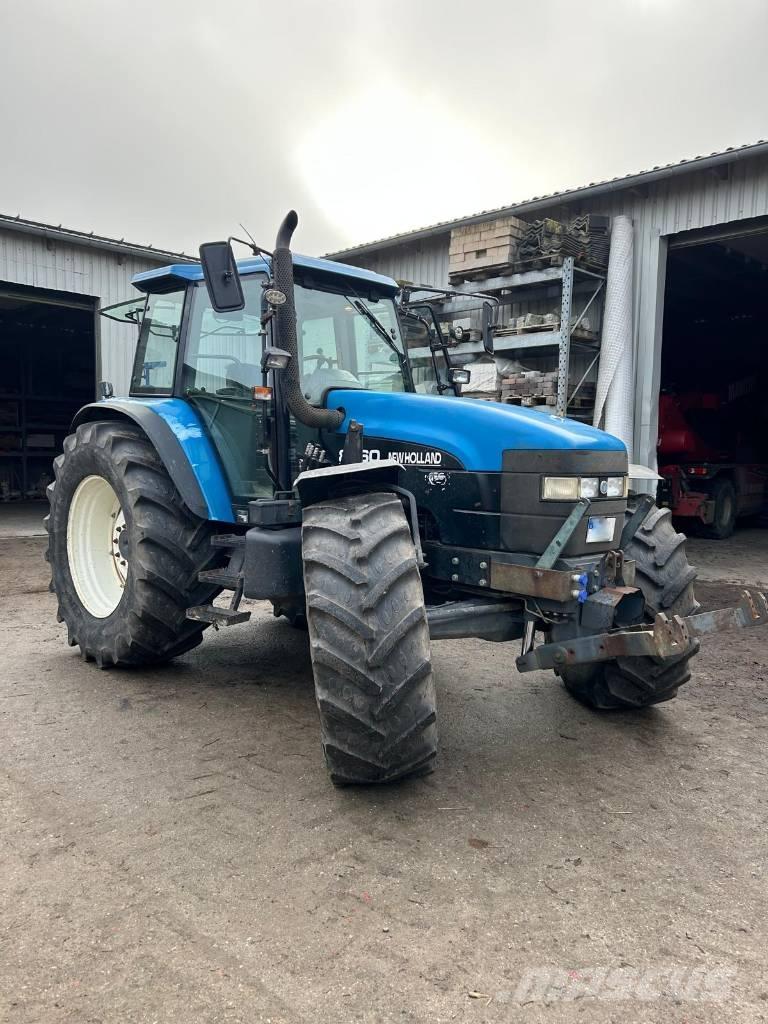 New Holland 8360 Tractores