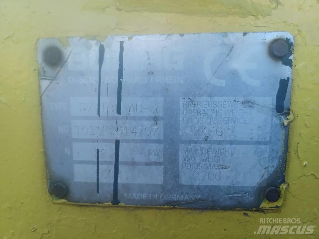 Bomag BW 100 AD-3 Rodillos de doble tambor