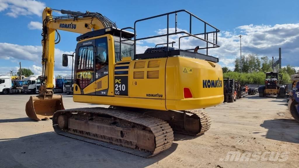 Komatsu PC 210 LC-11 Excavadoras de cadenas