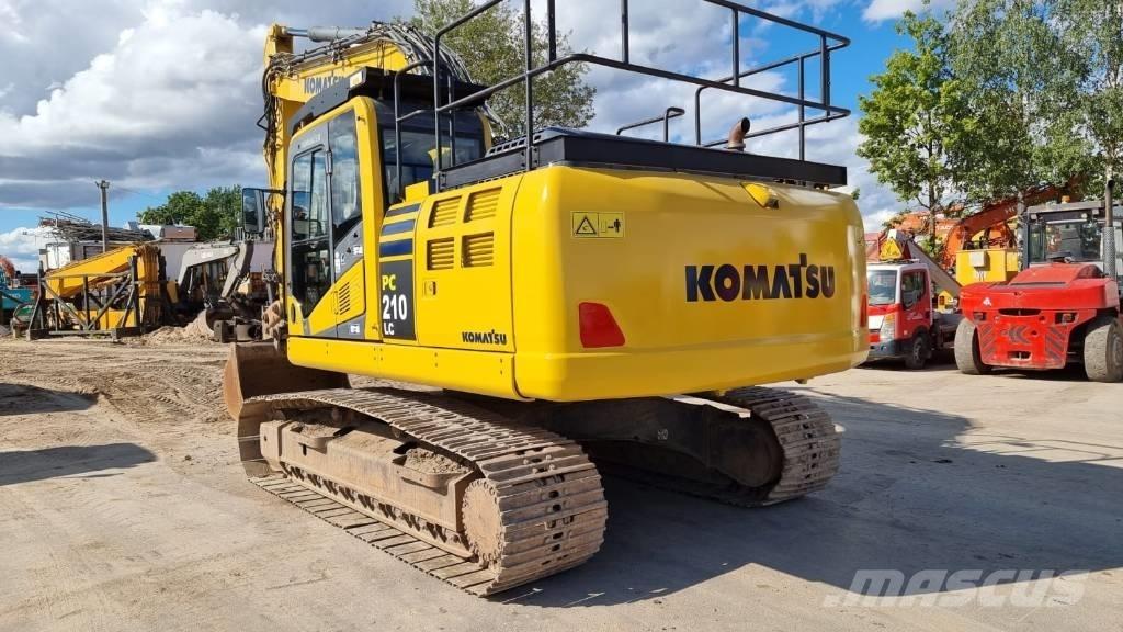 Komatsu PC 210 LC-11 Excavadoras de cadenas