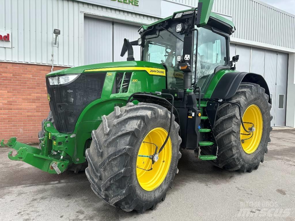John Deere 7R 330 Tractores