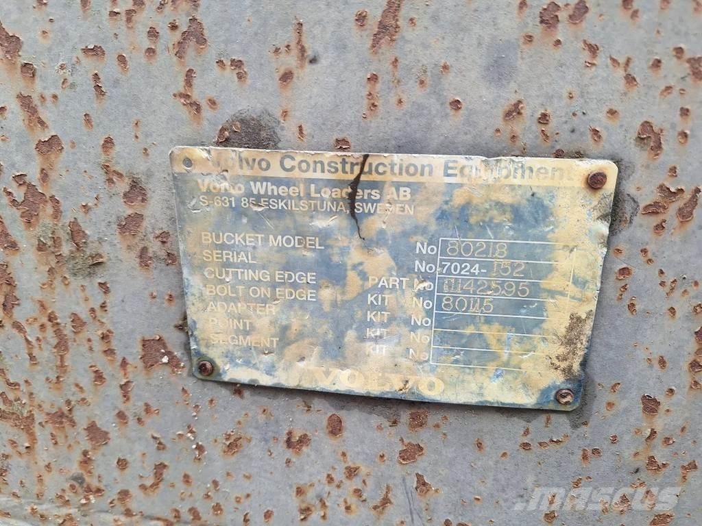 Volvo L220D Cargadoras sobre ruedas