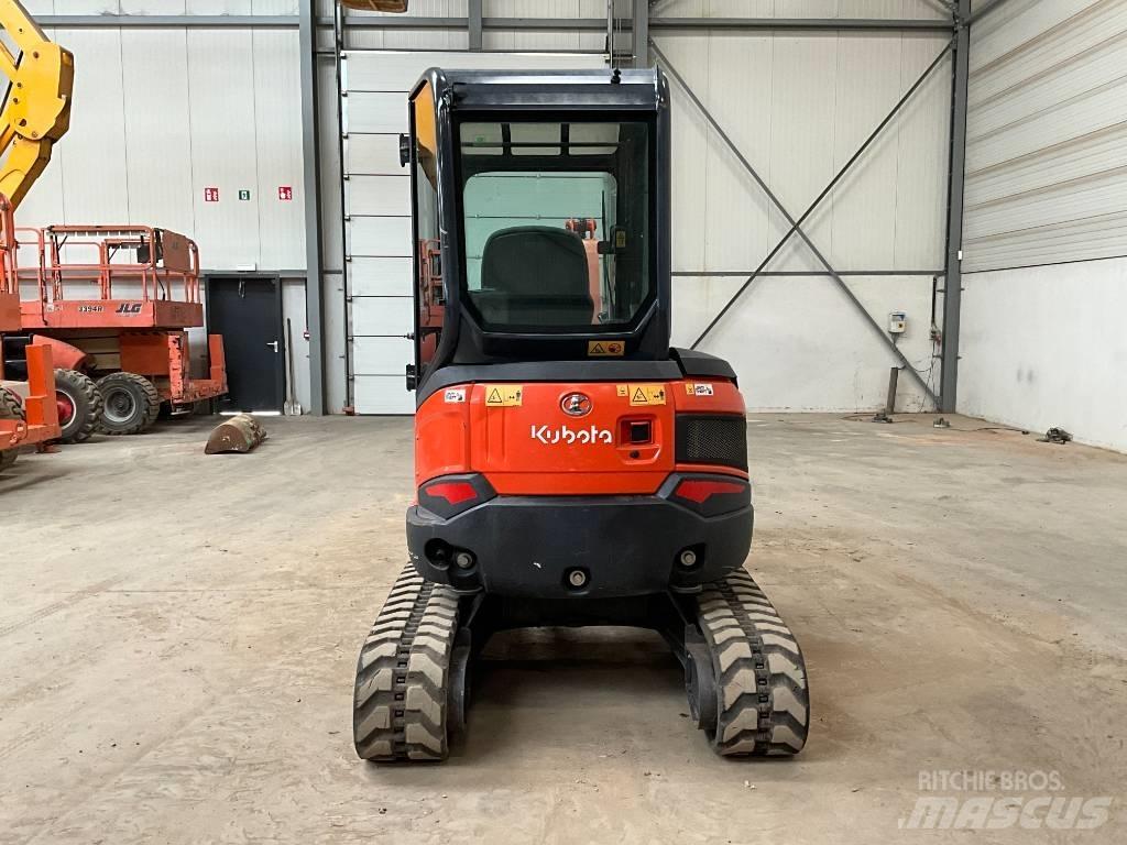 Kubota U 27-4 Mini excavadoras < 7t