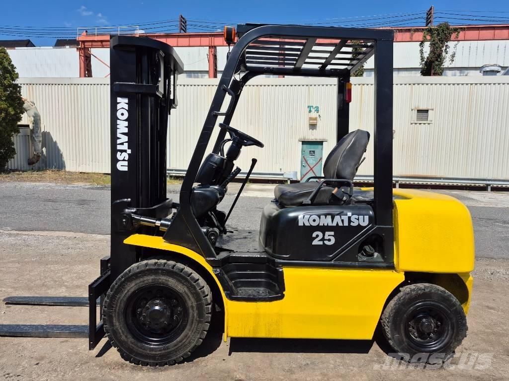 Komatsu FG 25 C-12 Otras carretillas elevadoras