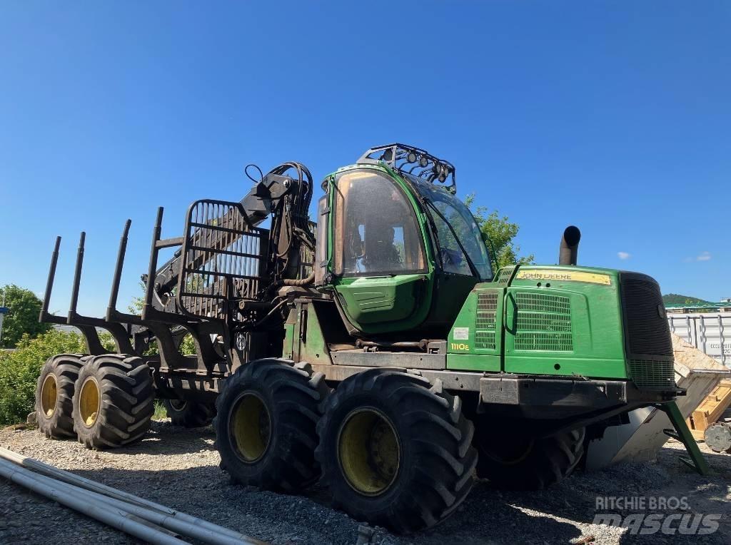 John Deere 1110 E Autocargadoras