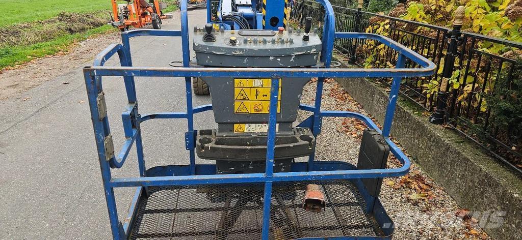 JLG E450aj Plataforma de trabajo articulada