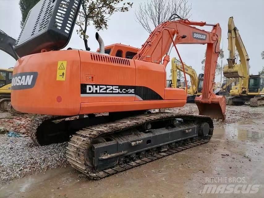 Doosan 225 LC-9 Excavadoras de cadenas