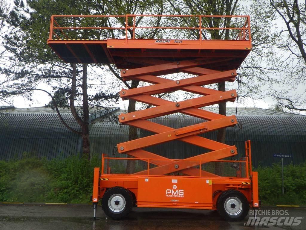 JLG 210-25 Plataformas tijera