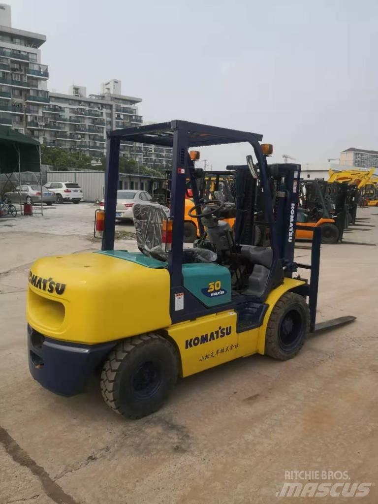 Komatsu FD 30 T-14 Carretillas diesel